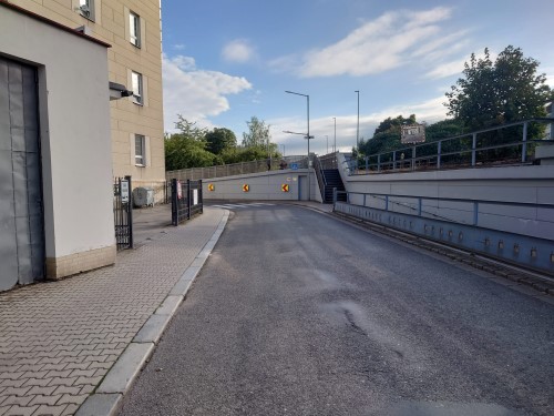 Oprava povrchu v ulici Volovnice 