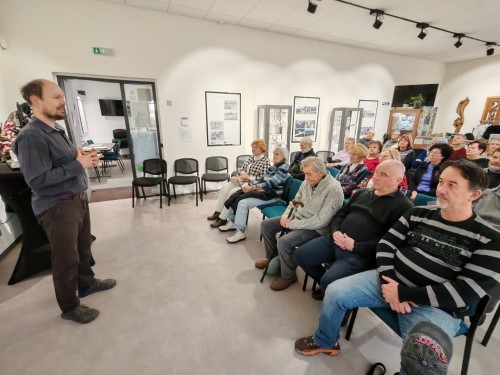 Zah�jili jsme nov� p�edn�kov� cyklus v Mal�ch l�zn�ch