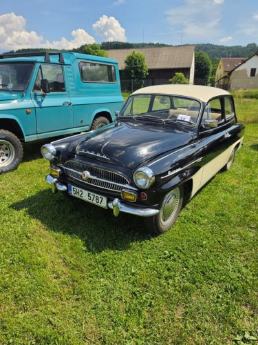 Tento v�kend bylo v N�chod� op�t z �eho vyb�rat